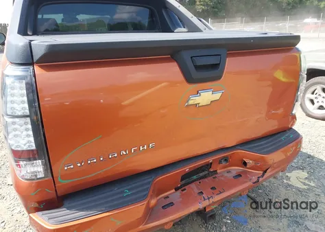 2007 Chevrolet Avalanche 1500 Lt из США, поврежденный, VIN 3GNEC120X7G127108